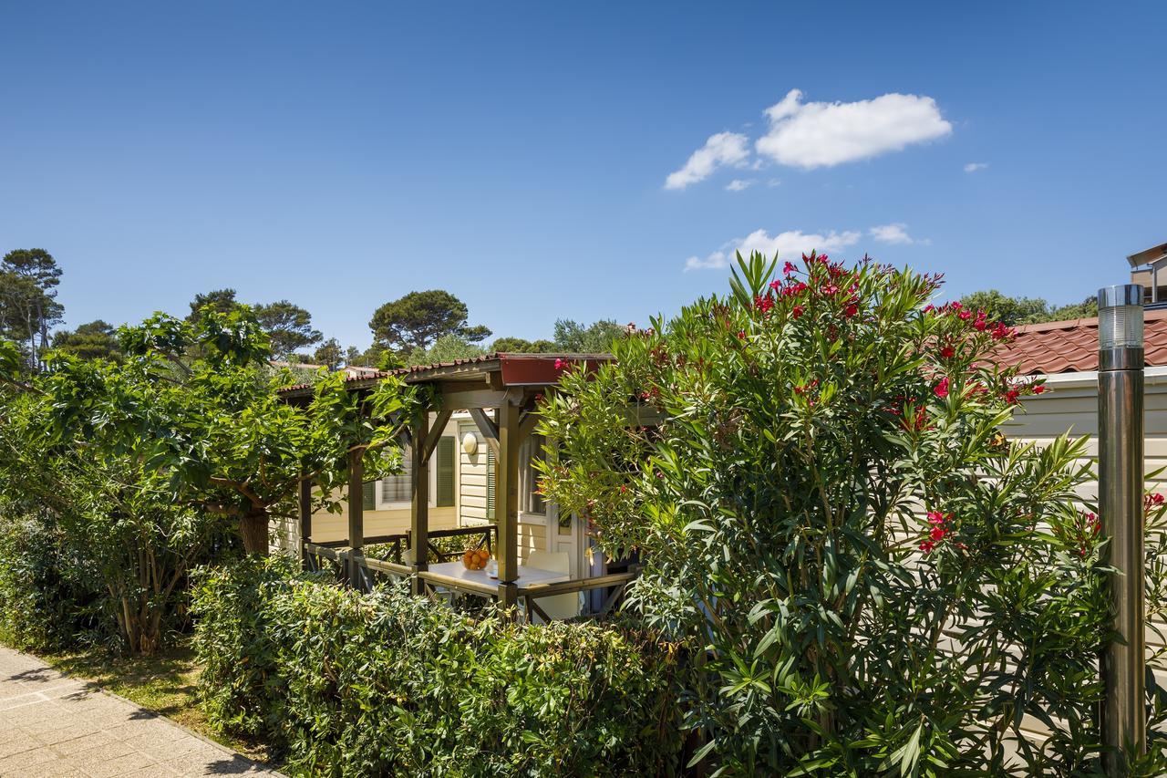 Padova Premium Camping Resort by Valamar Banjol Exterior foto