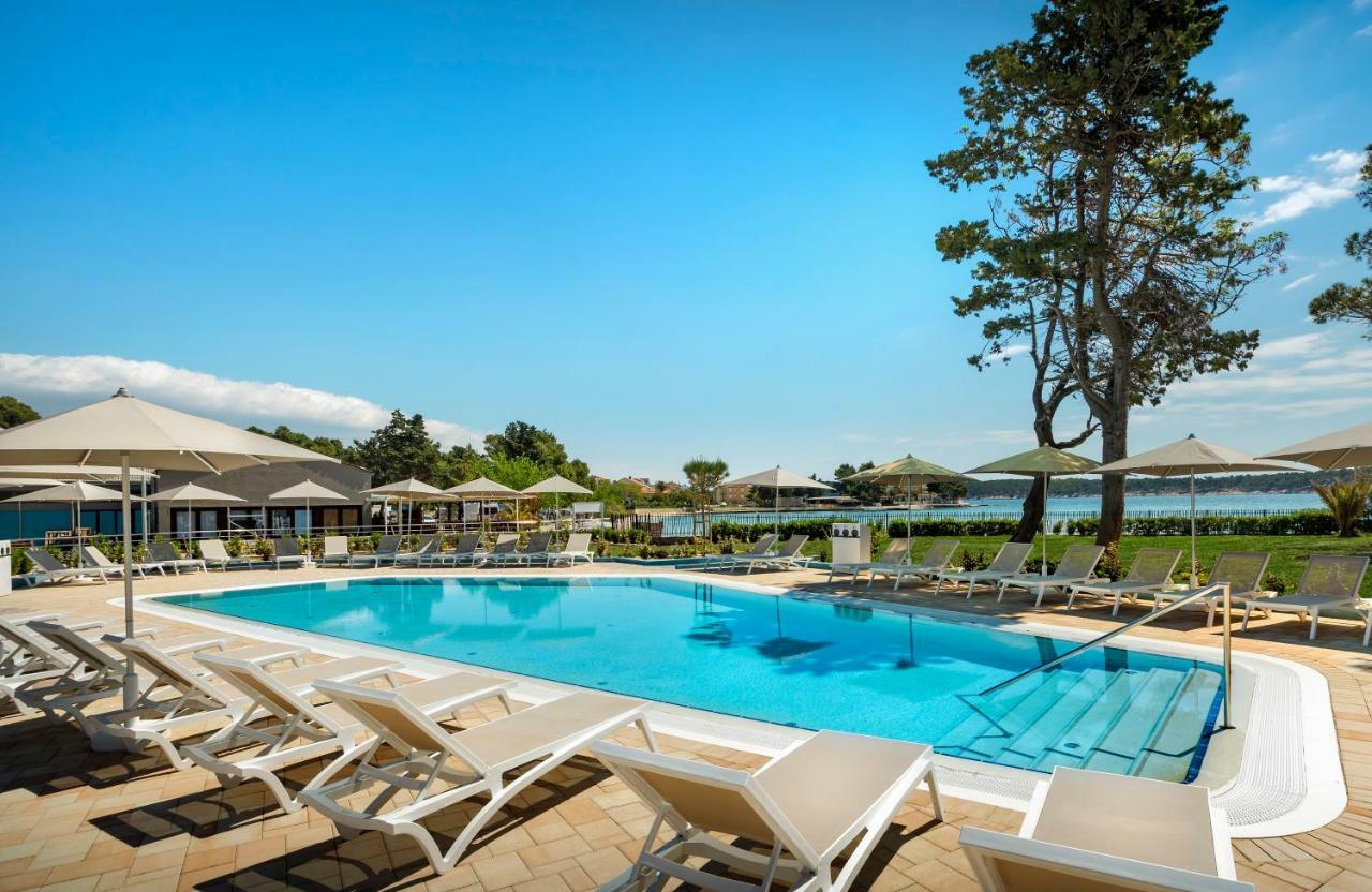 Padova Premium Camping Resort by Valamar Banjol Exterior foto