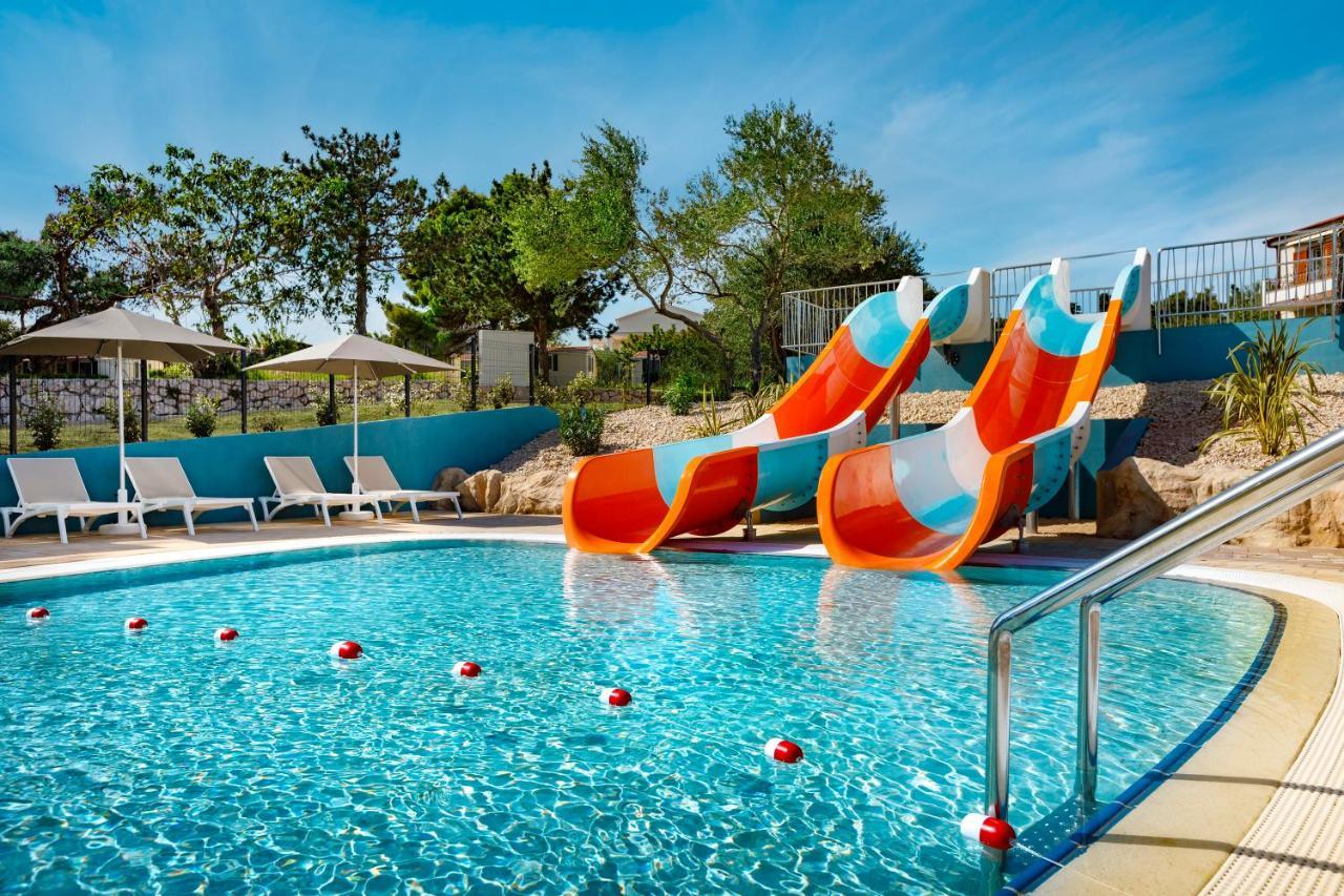 Padova Premium Camping Resort by Valamar Banjol Exterior foto
